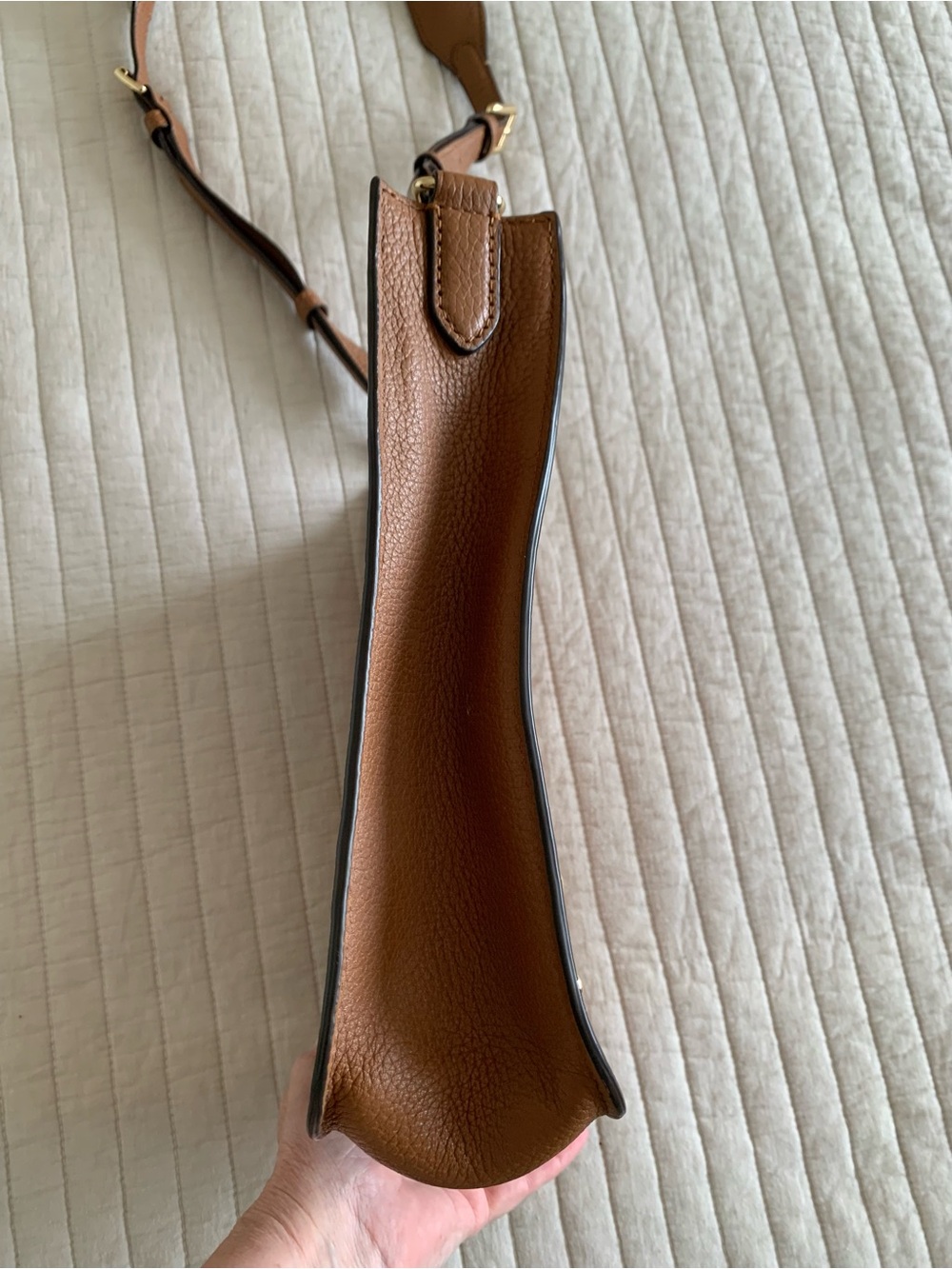 Michael Kors Tan Brown Leather Studded Shoulder Bag Purse with Gold Hardware - Picture 6 of 14